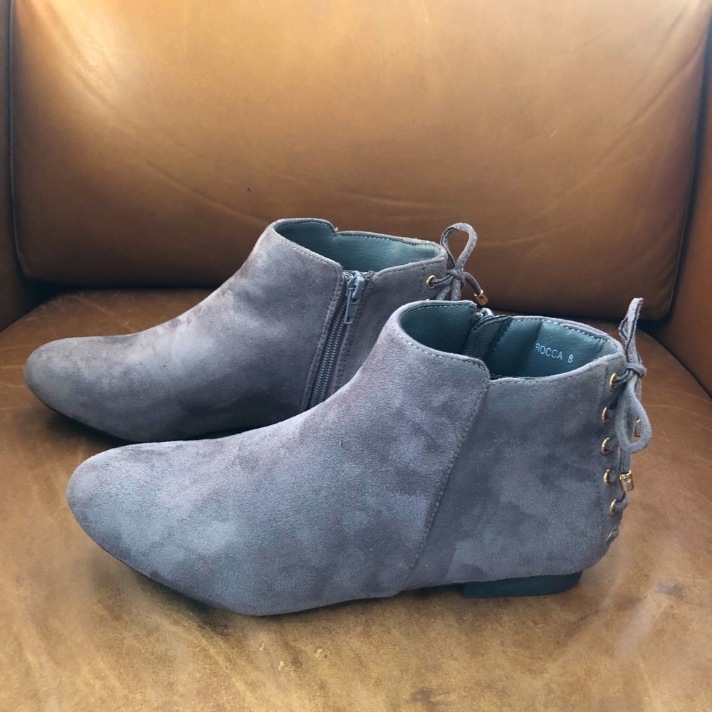 CC Shoes Grey Booty 8